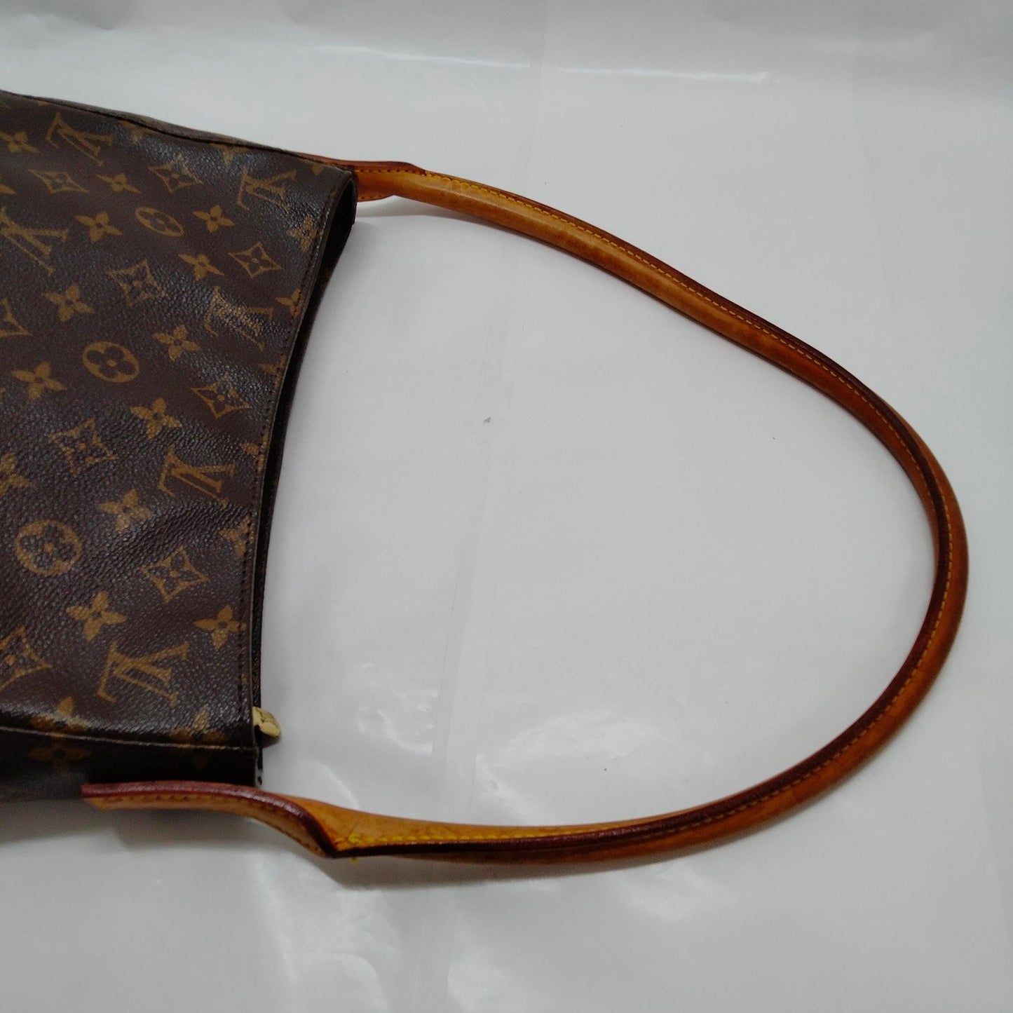 Louis Vuitton Looping GM