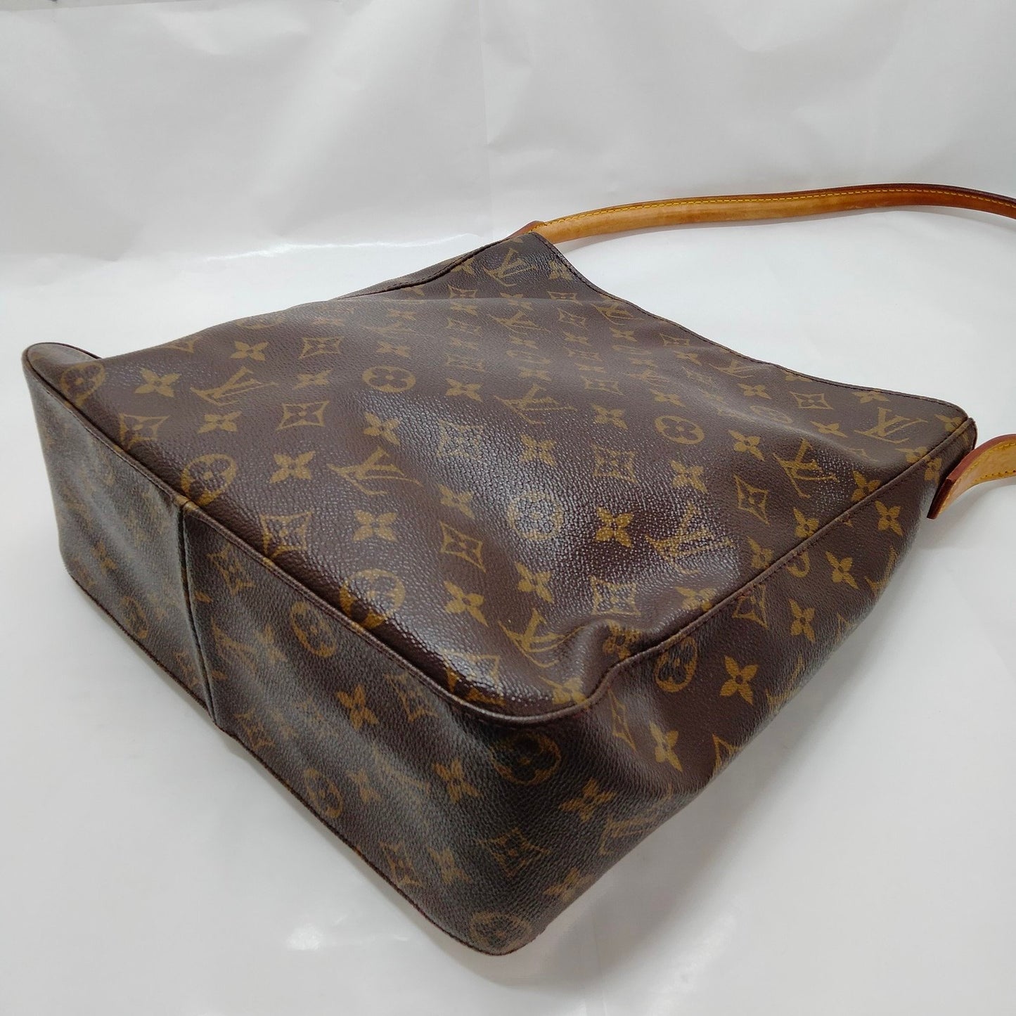 Louis Vuitton Looping GM