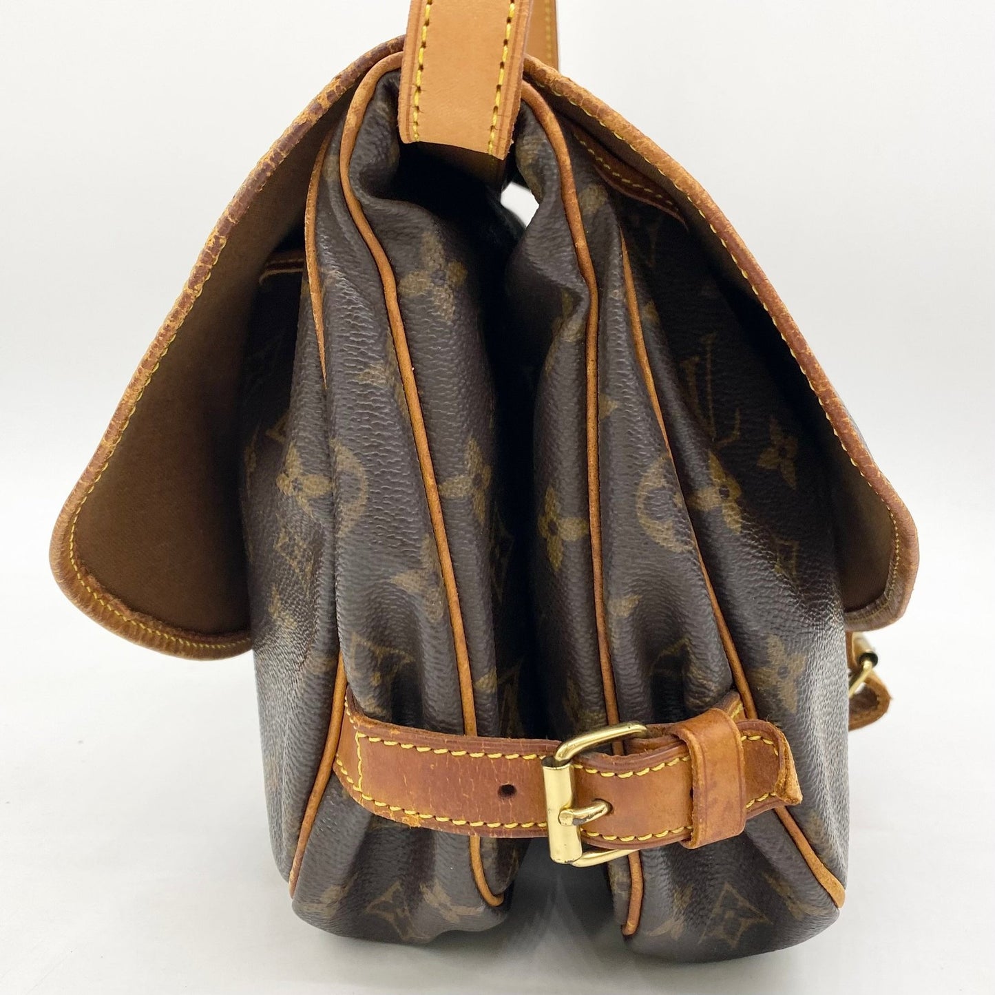 Louis Vuitton -Saumur 30 Monogram