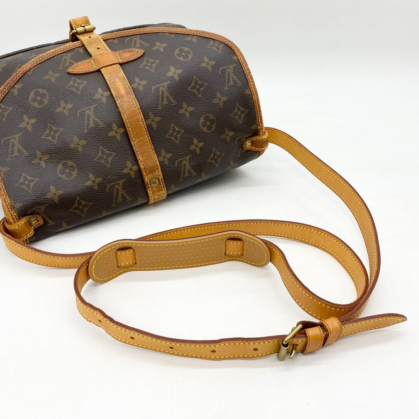 Louis Vuitton -Saumur 30 Monogram