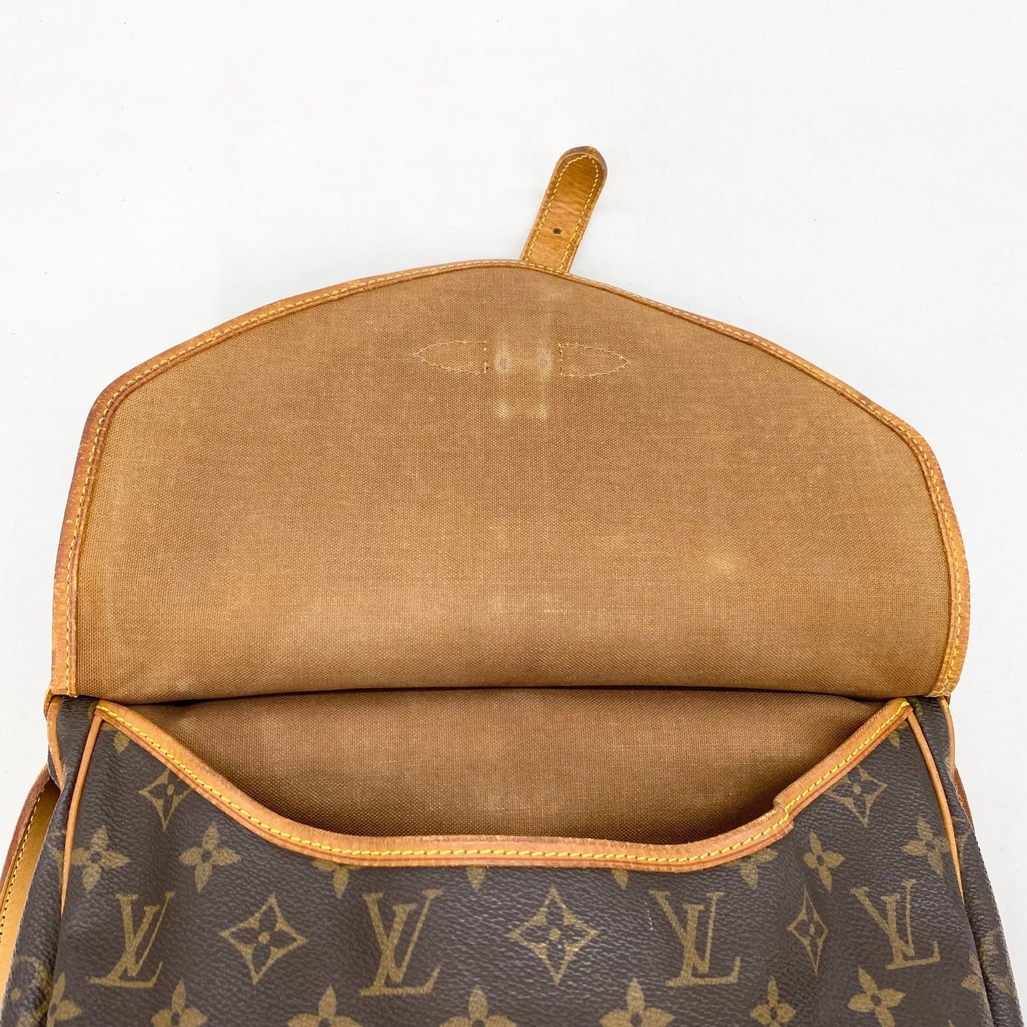 Louis Vuitton -Saumur 30 Monogram