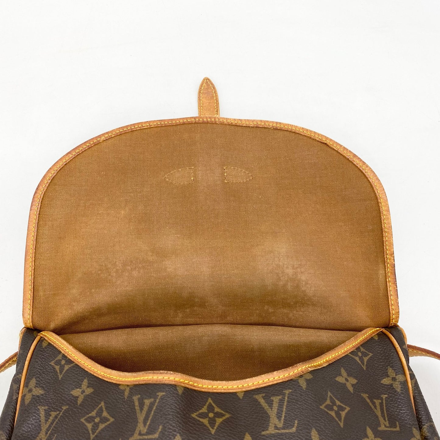 Louis Vuitton -Saumur 30 Monogram