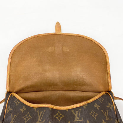 Louis Vuitton -Saumur 30 Monogram