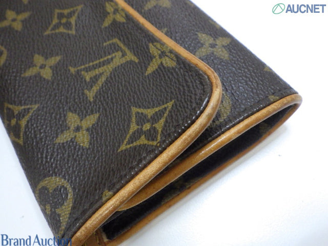 Louis Vuitton Pochette Twin PM with Shoulder Strap